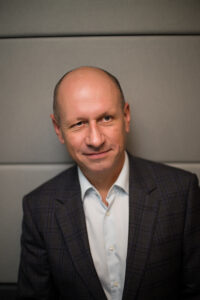 Bartosz Szechiński, Dyrektor Operacyjny
